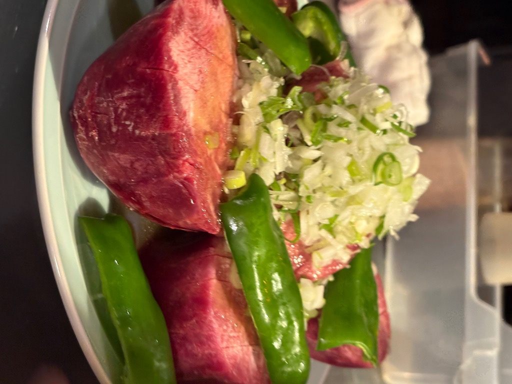 高崎で牛タンを食べるなら？厚切り牛タンが人気の焼肉豚八へ